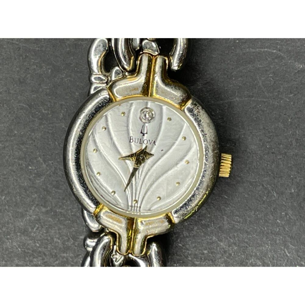 Vintage Elegant Bulova Diamond 98P15 Women’s Diamond Wrist Watch Two Tone